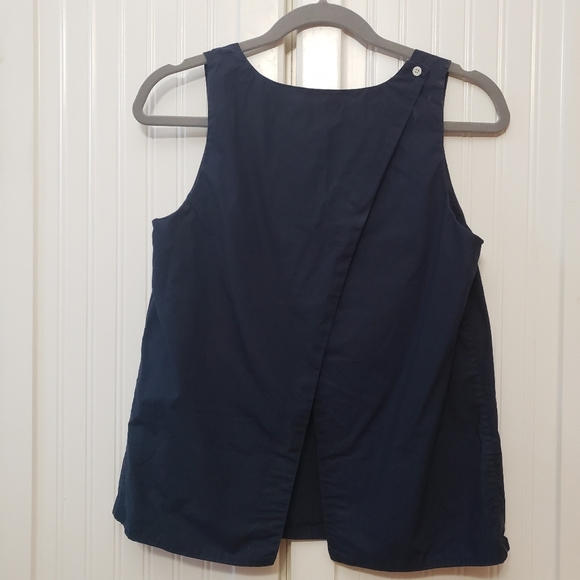 Everlane sleeveless split back blouse - Picture 2 of 4